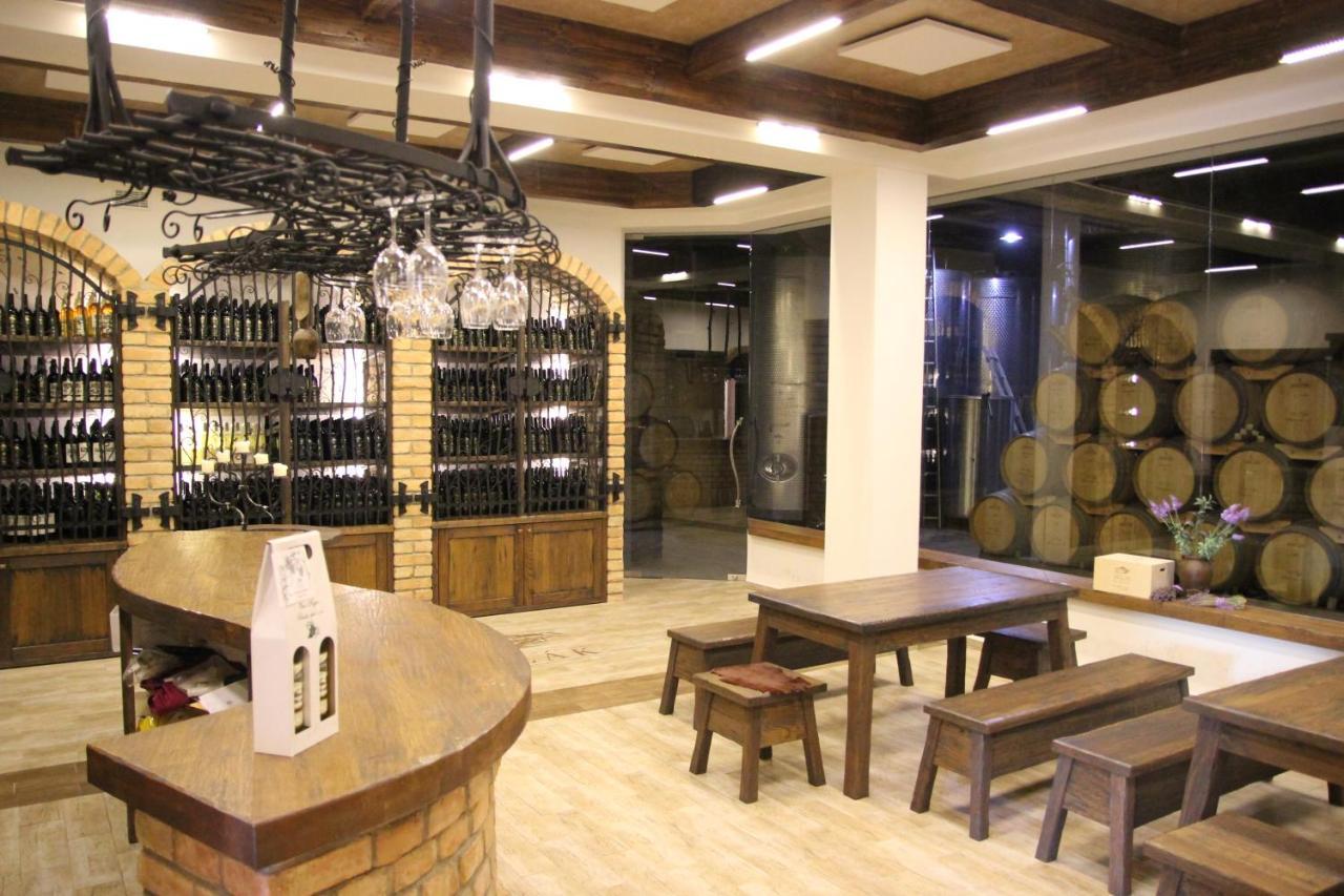 Vinne Sklepy Skalak Skalka  Εξωτερικό φωτογραφία